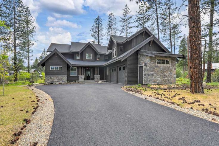 How to Maintain Your Asphalt Surface Year-Round