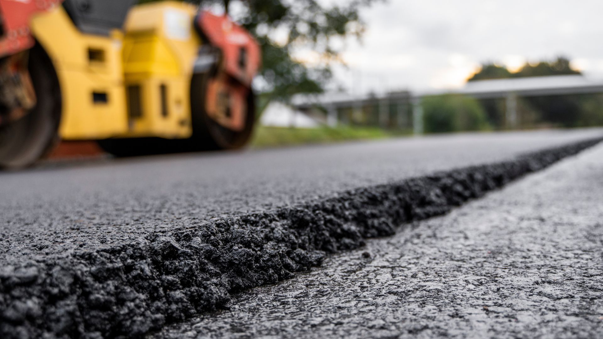 Tar and Chip Driveways